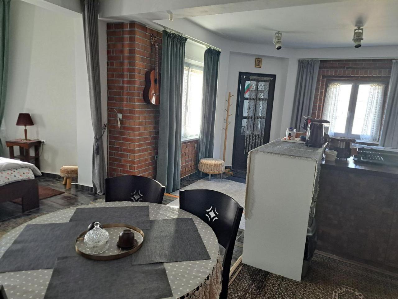 Gnezdo Studio Apart Shipka Luaran gambar